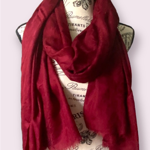 NWT SeVan Cashmere Shawl/scarf - Picture 1 of 4